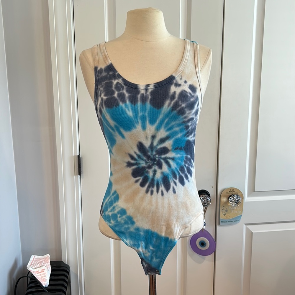 New! AGOLDE bodysuit never worn